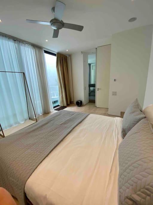 Casa vacanze Stunning 4 Bed Mews House With Patio Londra