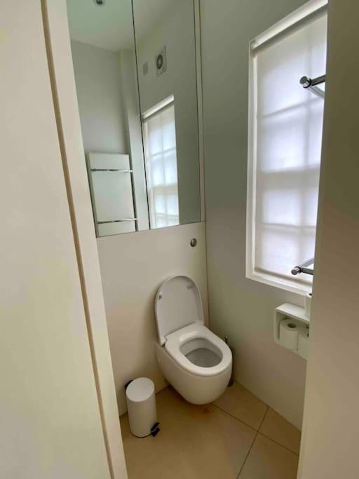 Casa vacanze Stunning 4 Bed Mews House With Patio Londra